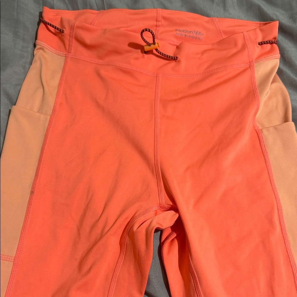 Fabletics Coral and Peach Leggings  New never used , don’t have tags
